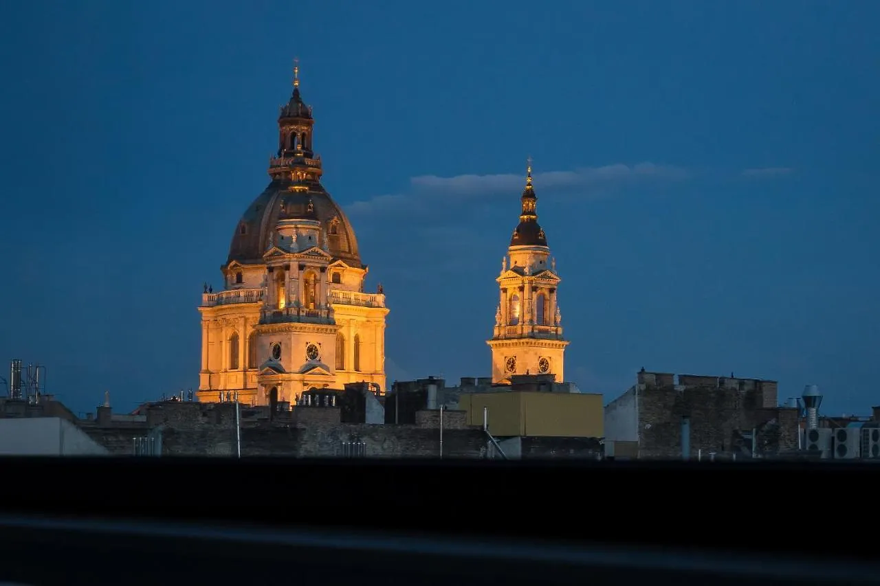 Apartment Imperial Suite With Basilika And Castle View Need Reservation For Free Parking Budapest Hungary